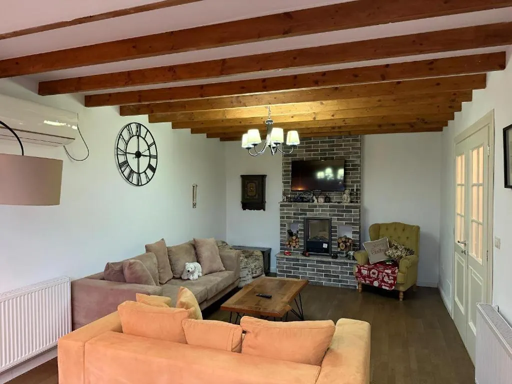 Сasa de vacaciones Zambak Vacation Home Shkodër